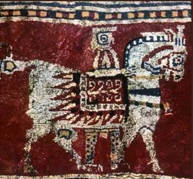 Pazyryk horseman on the original pile: shabrak with hooked S signs